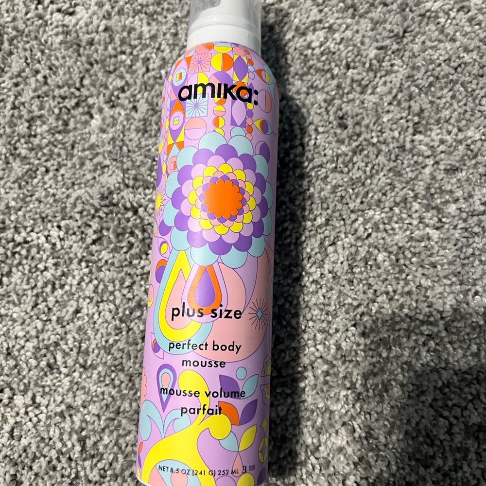 Amika Plus Size Mousse with Vibrant Design